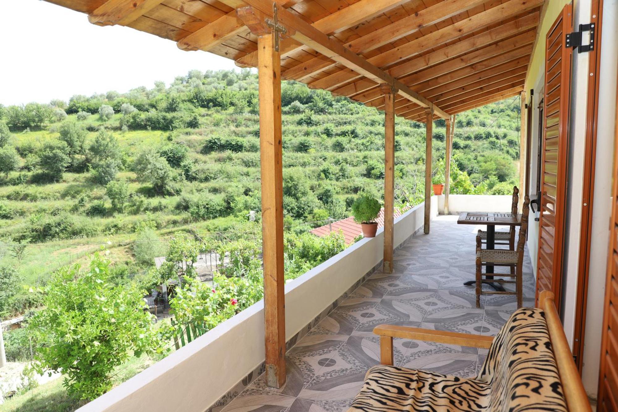 Villa Romario Berat Buitenkant foto